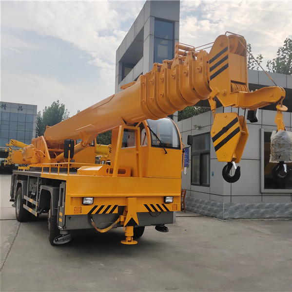 8噸吊車(chē)廠(chǎng)家淺析8噸吊車(chē)在哪些情況下不能起吊？