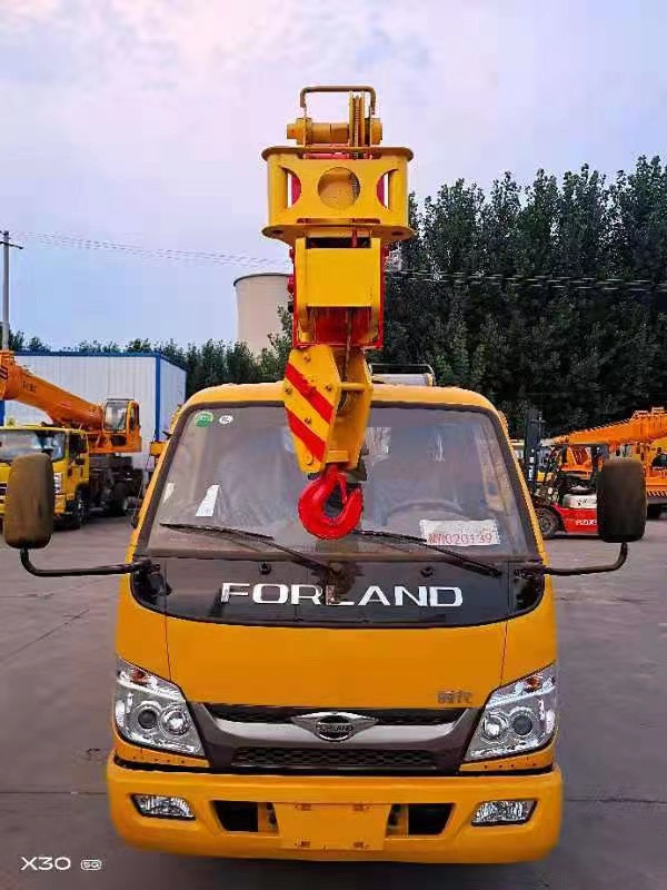 藍牌汽車(chē)吊廠(chǎng)家